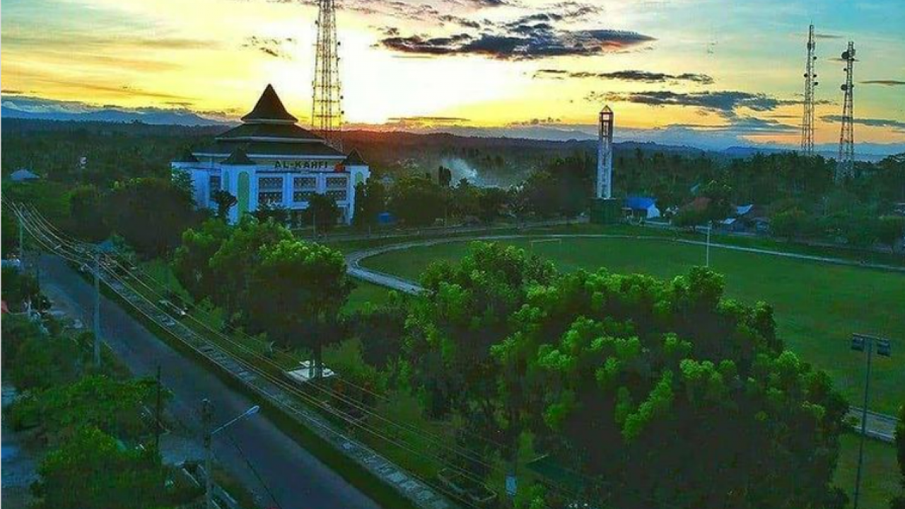 Lapangan Merdeka Bintuhan