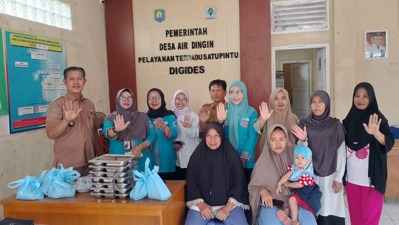 Pembagian Ransum Makanan Bergizi Gratis untuk Ibu Hamil dan Menyusui di Desa Air Dingin