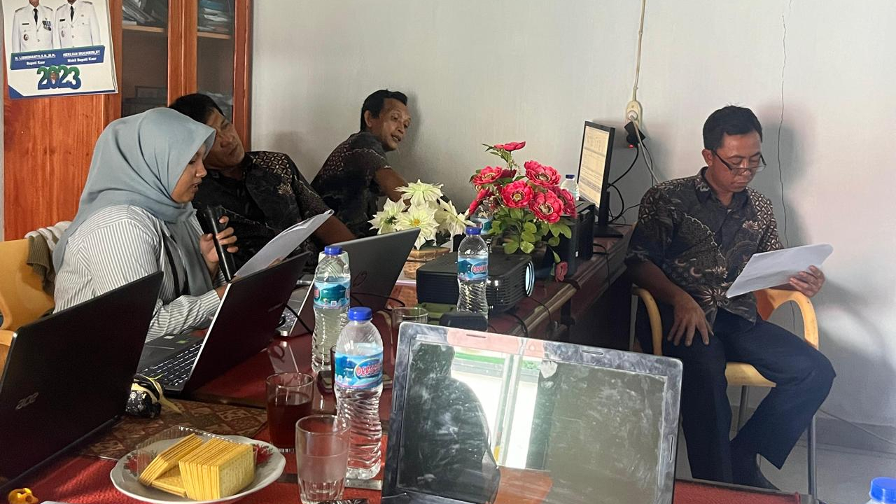 Pelatihan Petugas Pengumpulan Data Desa Cantik di Desa Tanjung Ganti I