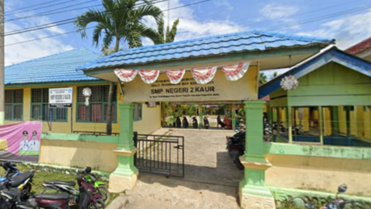 Gedung Sekolah - SMP (1 Unit)