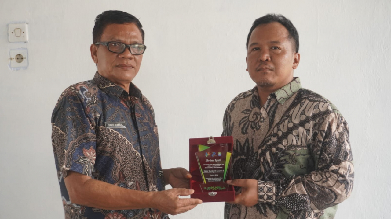 **Desa Tanjung Ganti I Menerima Penghargaan dari BPS**