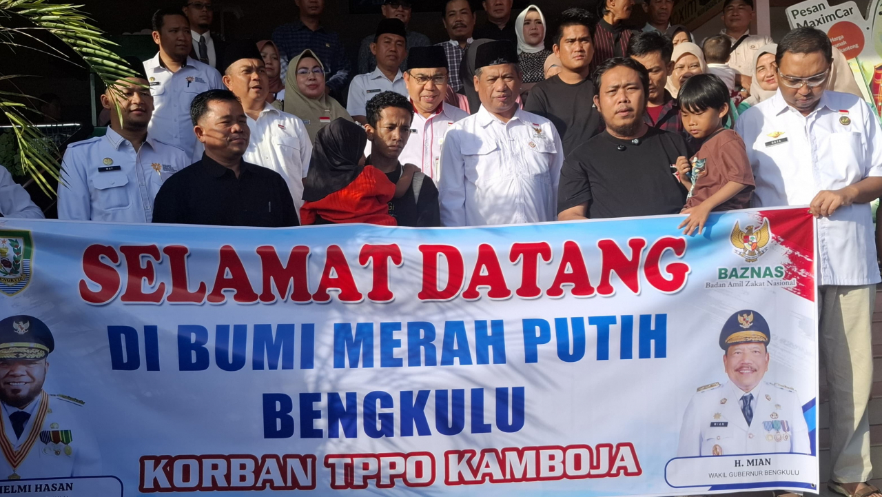 Korban TPPO Asal Bengkulu Tiba di Bandara Fatmawati Soekarno