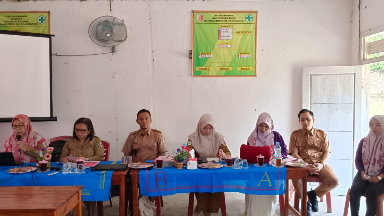 Kader Posyandu Bujuk Agung Gelar Pembinaan