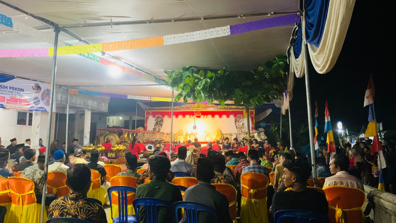PEKON SUKAJAYA ANGKAT BUDAYA DALAM MENYAMBUT HARI ULANG TAHUN PEKON SUKAJAYA KE-13 TAHUN
