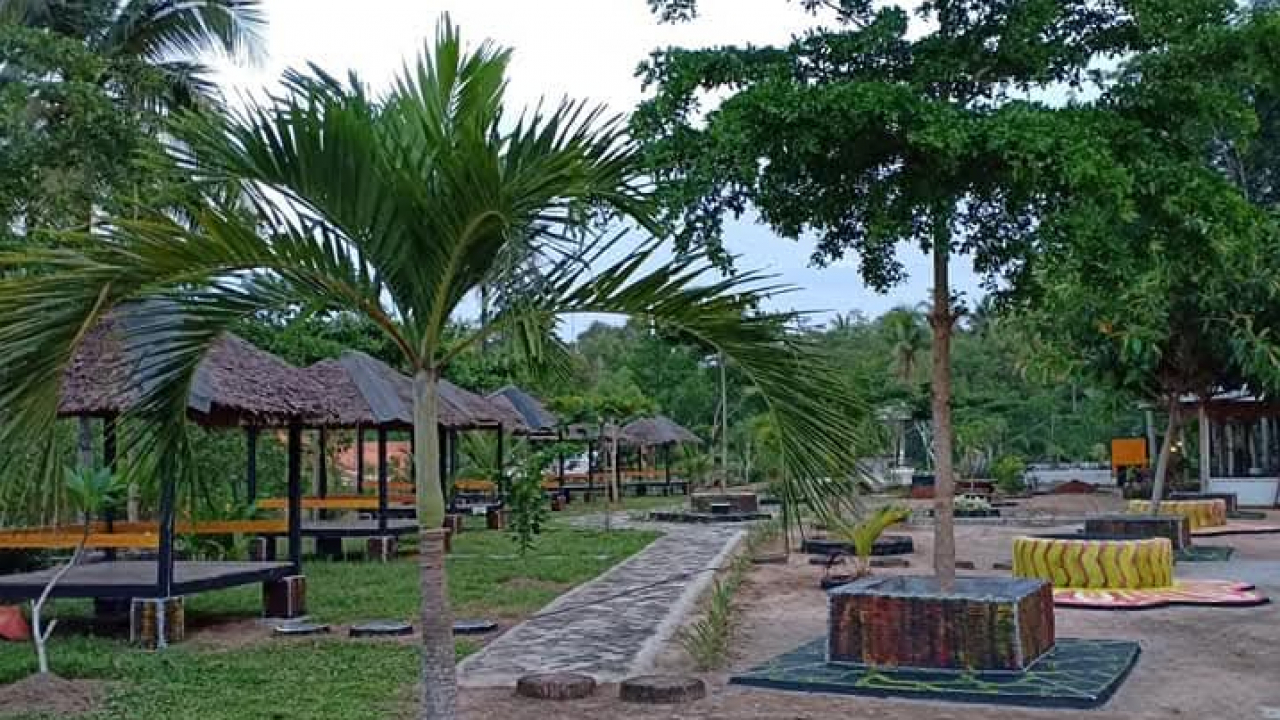 LEMBAH KENCANA RESORT