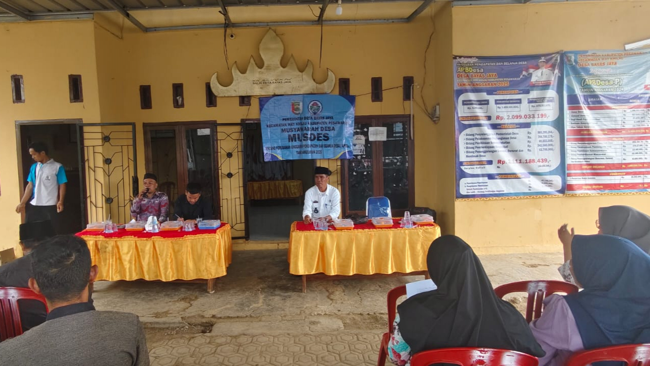 Penulis: SARKONIMusyawarah Desa Bayas Jaya tentang APBDes Tahun Anggaran 2025