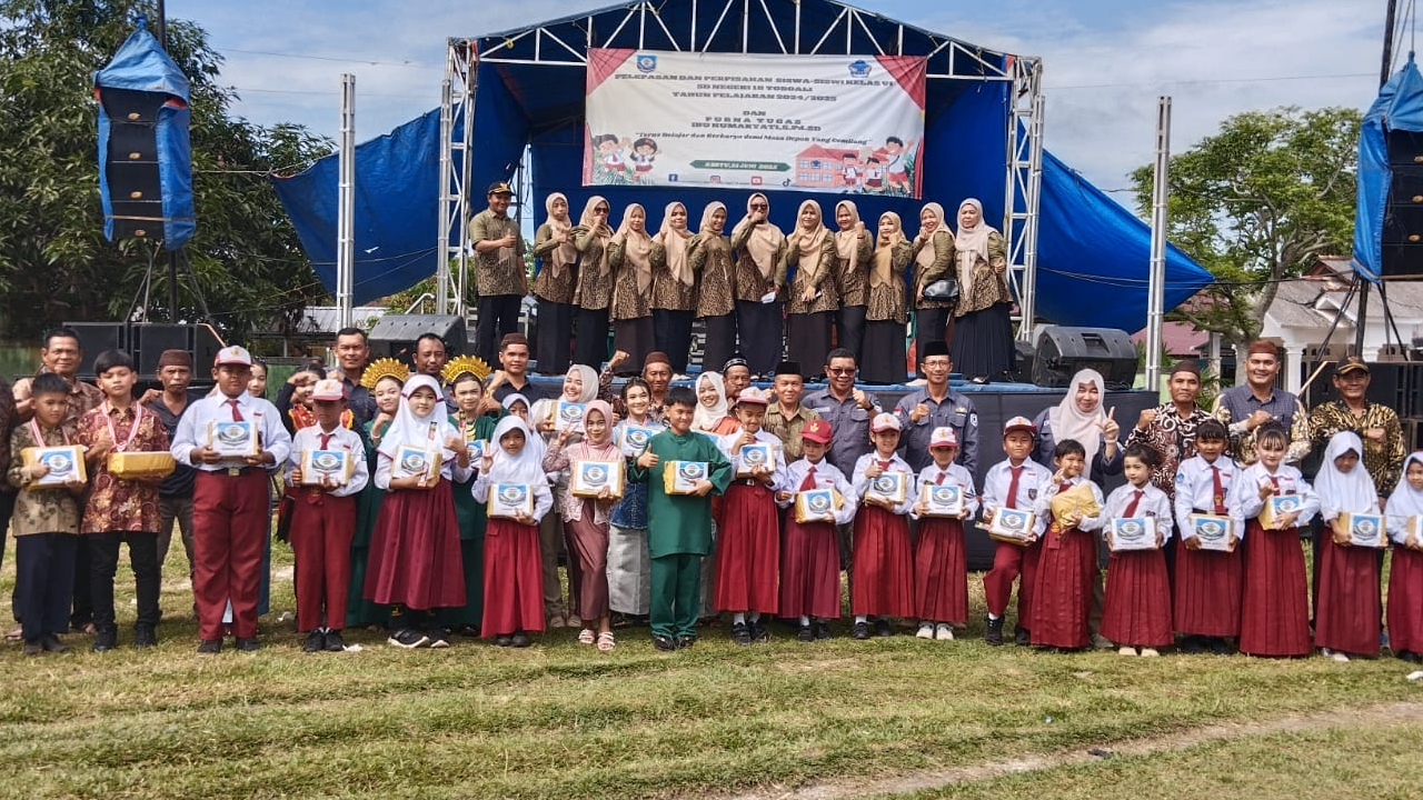 Pemerintah Desa Jeriji Berikan Penghargaan bagi Siswa Berprestasi SDN 18 Toboali