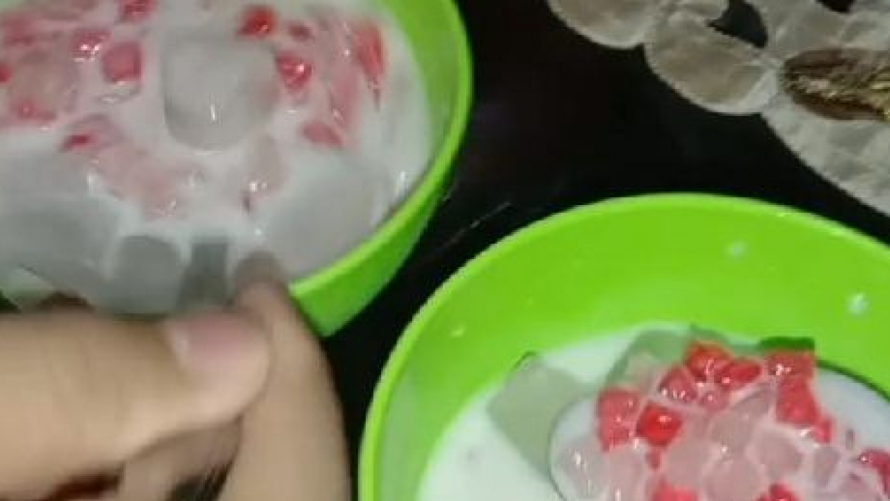 Jualan Bubur Igik Delimo Dosi