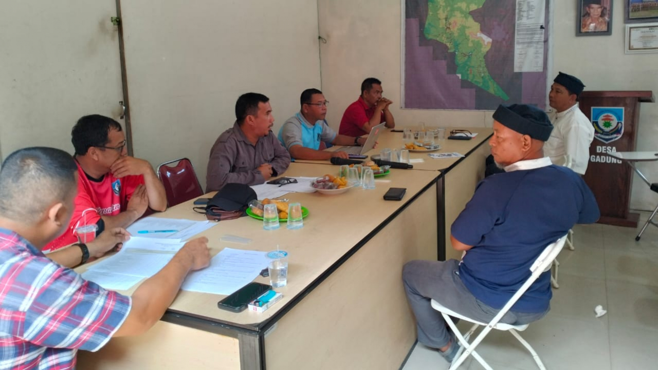 Monev Administrasi Desa Gadung Bersama Tim Kecamatan Toboali