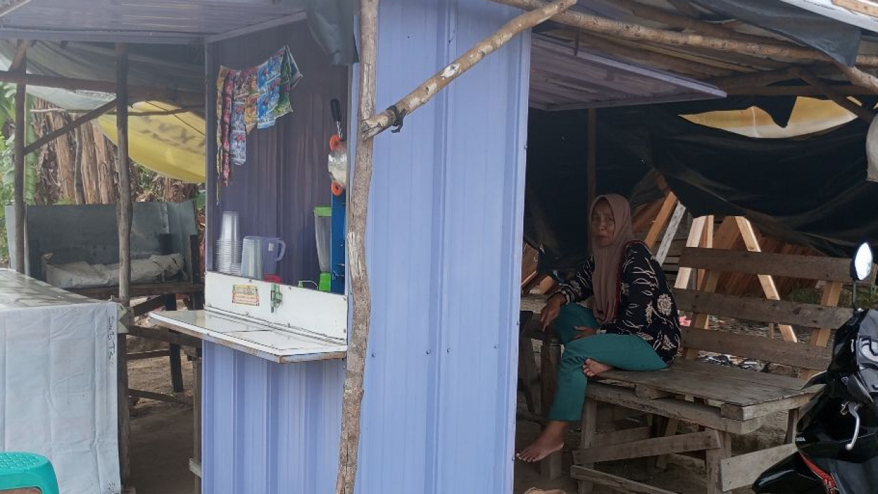 Warung Jajanan Asniyar