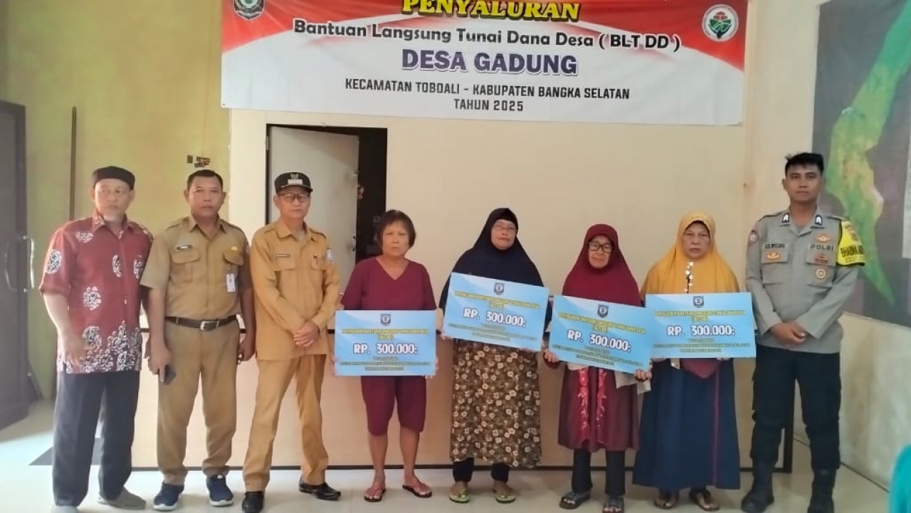 BLT Dana Desa dan Sembako: Atasi Kemiskinan Ekstrem di Desa Gadung