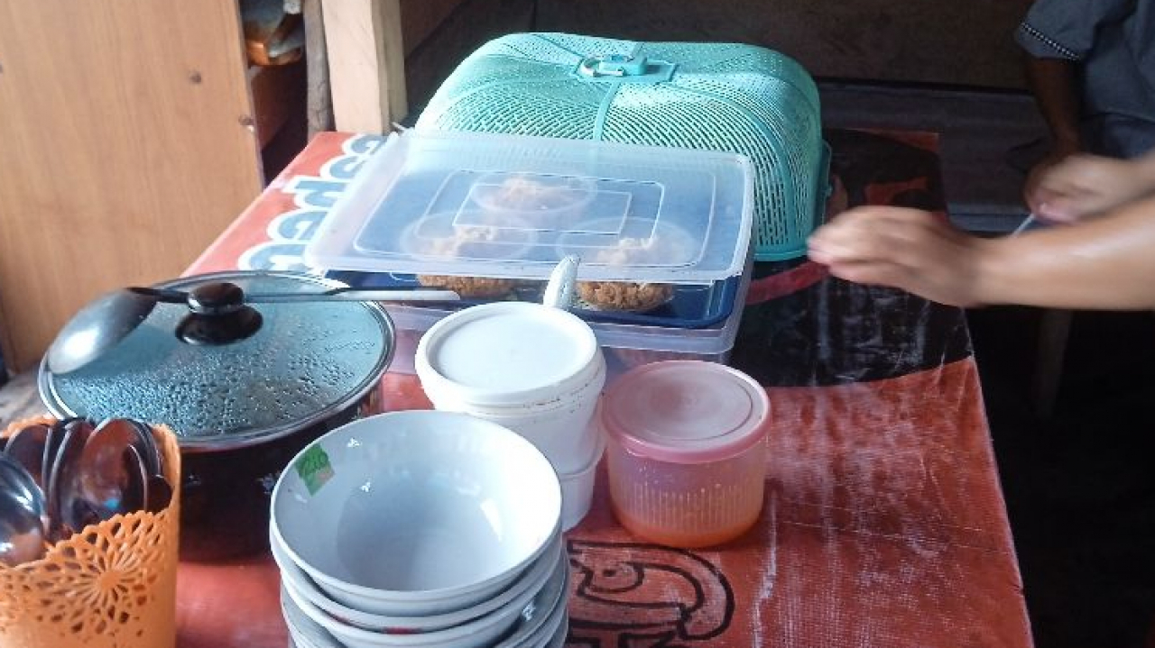 Pembuatan dan Penjualan Kue Basah Relawati