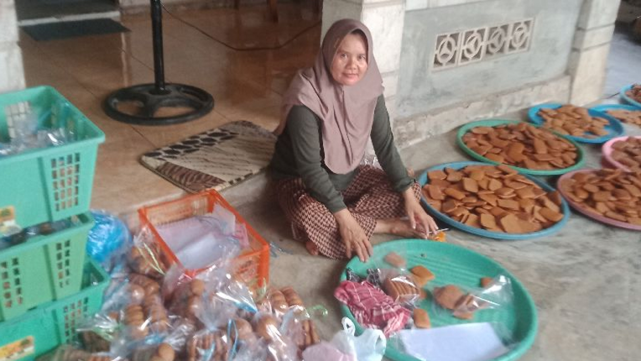 Pembuat Kue Darmila
