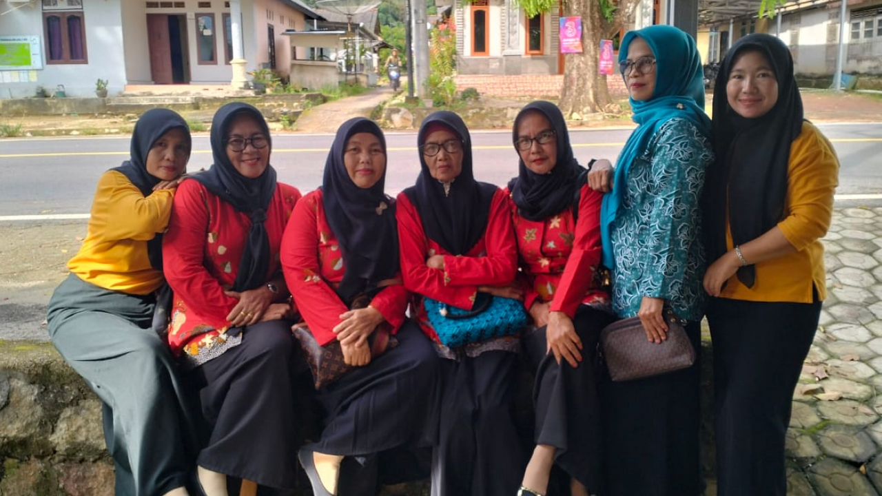 PEMBUATAN  VLOKK PKK DESA