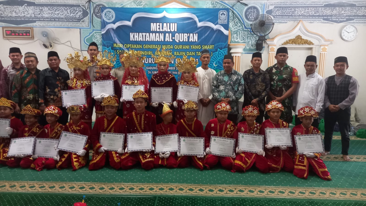 Khataman Al-Qur'an di Desa Gadung: Membangun Generasi Qur'ani Smart