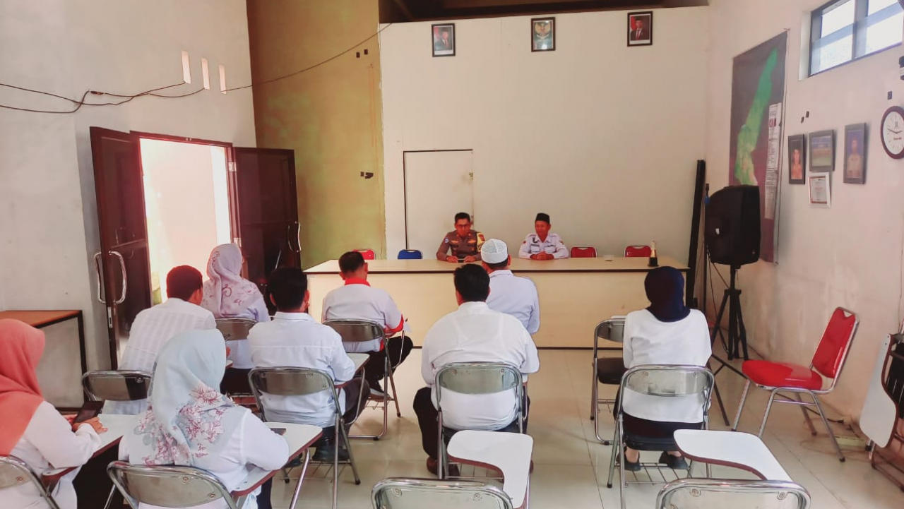 Sosialisasi Keselamatan Berlalu Lintas Tingkatkan Keamanan di Desa Gadung
