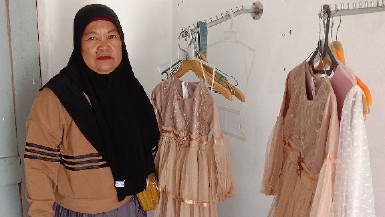 Dagang Baju Azmilah
