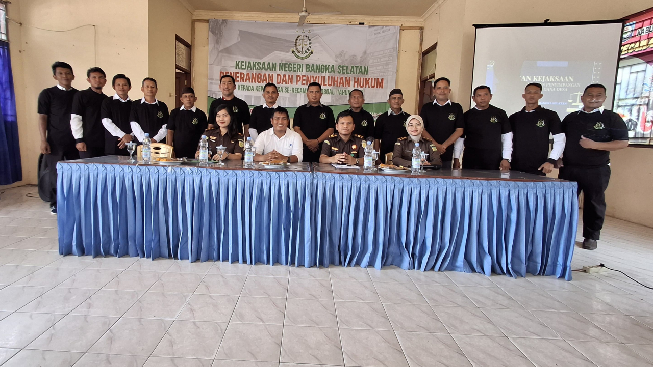 Penyuluhan Hukum bagi Aparatur Desa di Kecamatan Toboali Tahun 2025