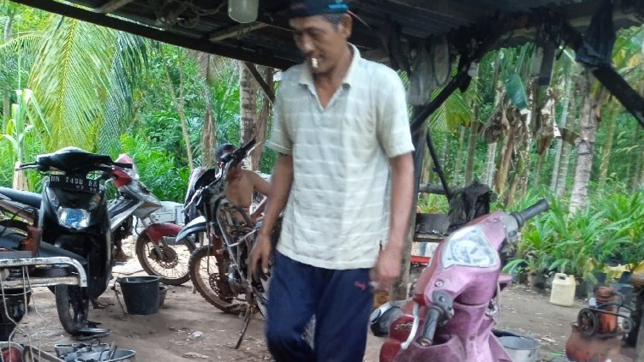 Bengkel Motor Apui