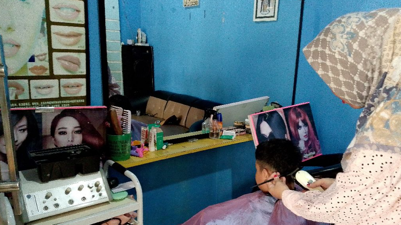 Iis Salon