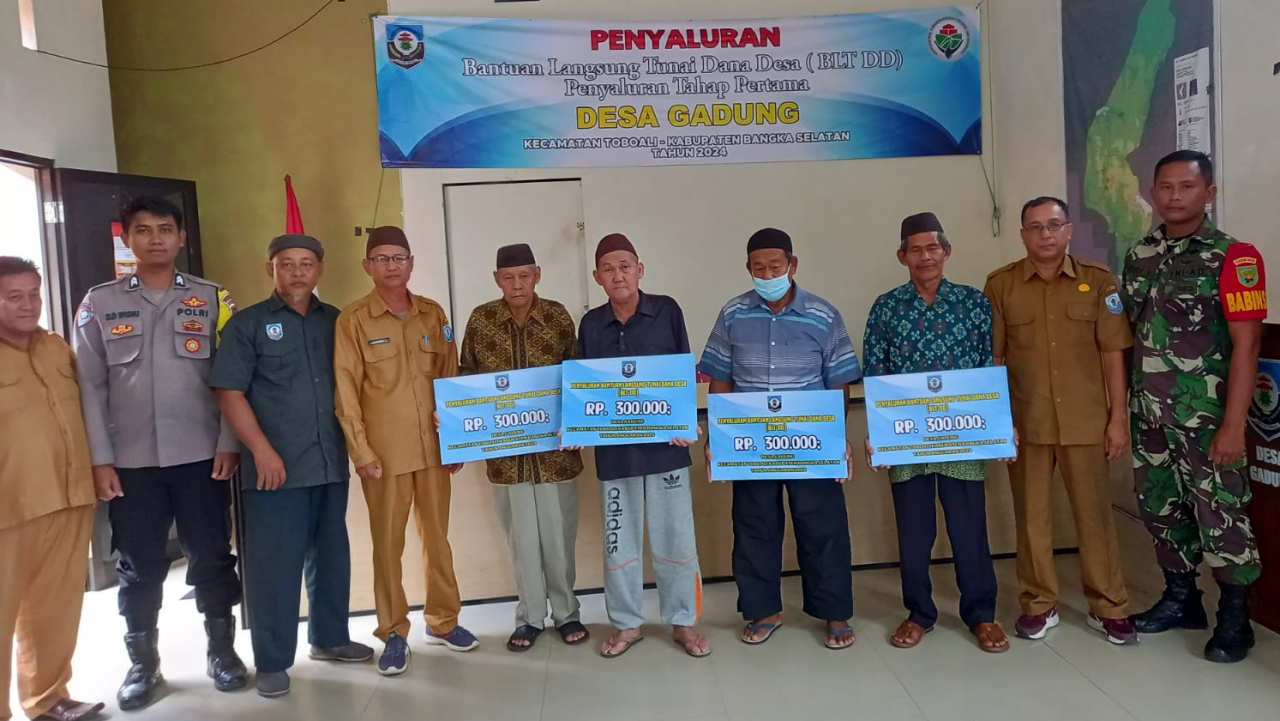PENYALURAN BLT DANA DESA TAHAP I (SATU) JANUARI , FEBRUARI DAN MARET