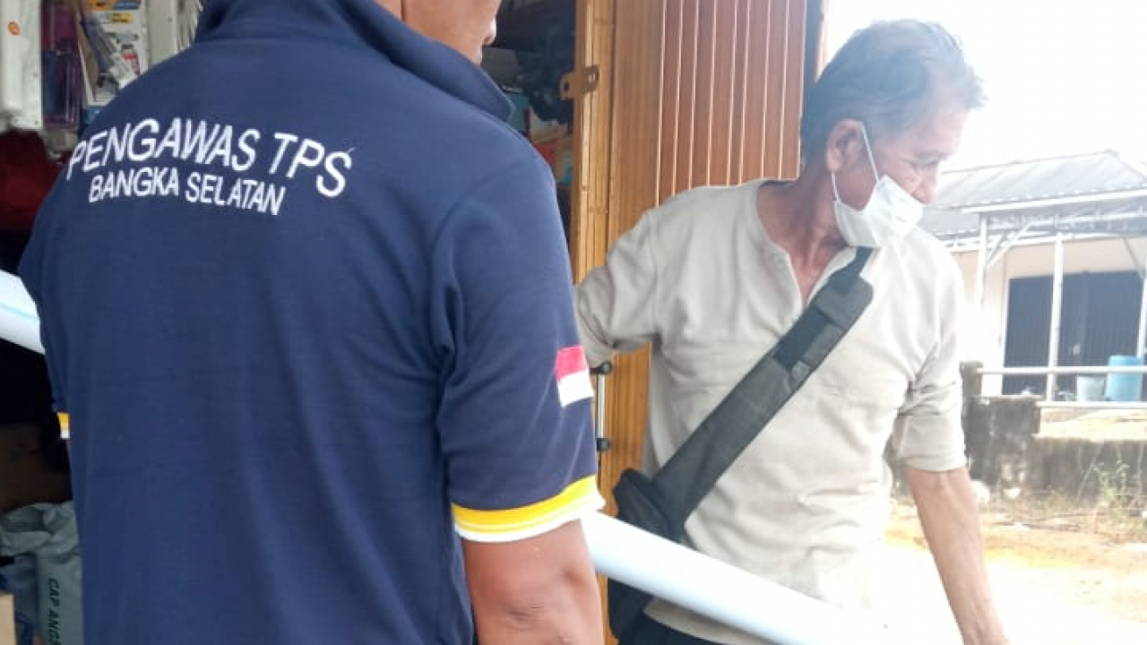 Toko Bangunan Lie Khim Sue