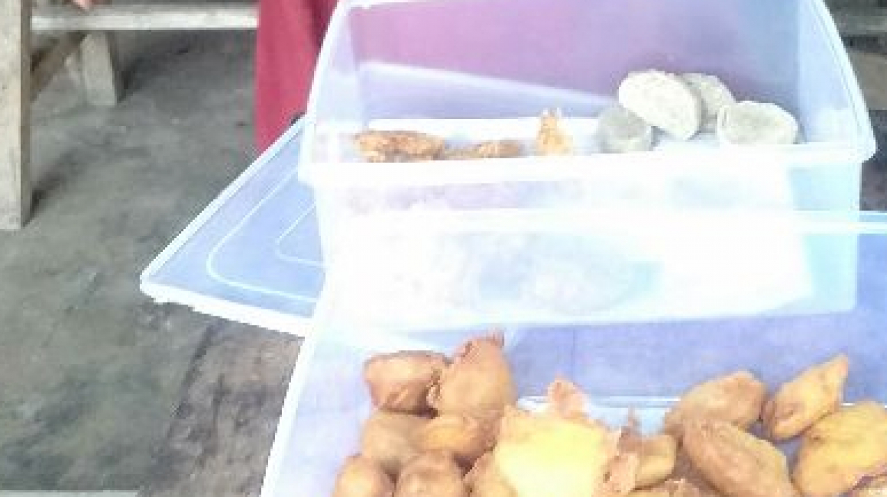 Bakso dan Gorengan (Mita)