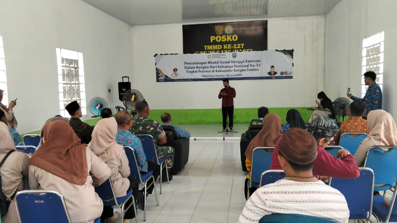 Bhakti Sosial Pelayanan KB dalam Rangka Peringatan Hari Keluarga Nasional (HARGANAS) ke-33 Tahun Sukses Digelar di Desa Penutuk