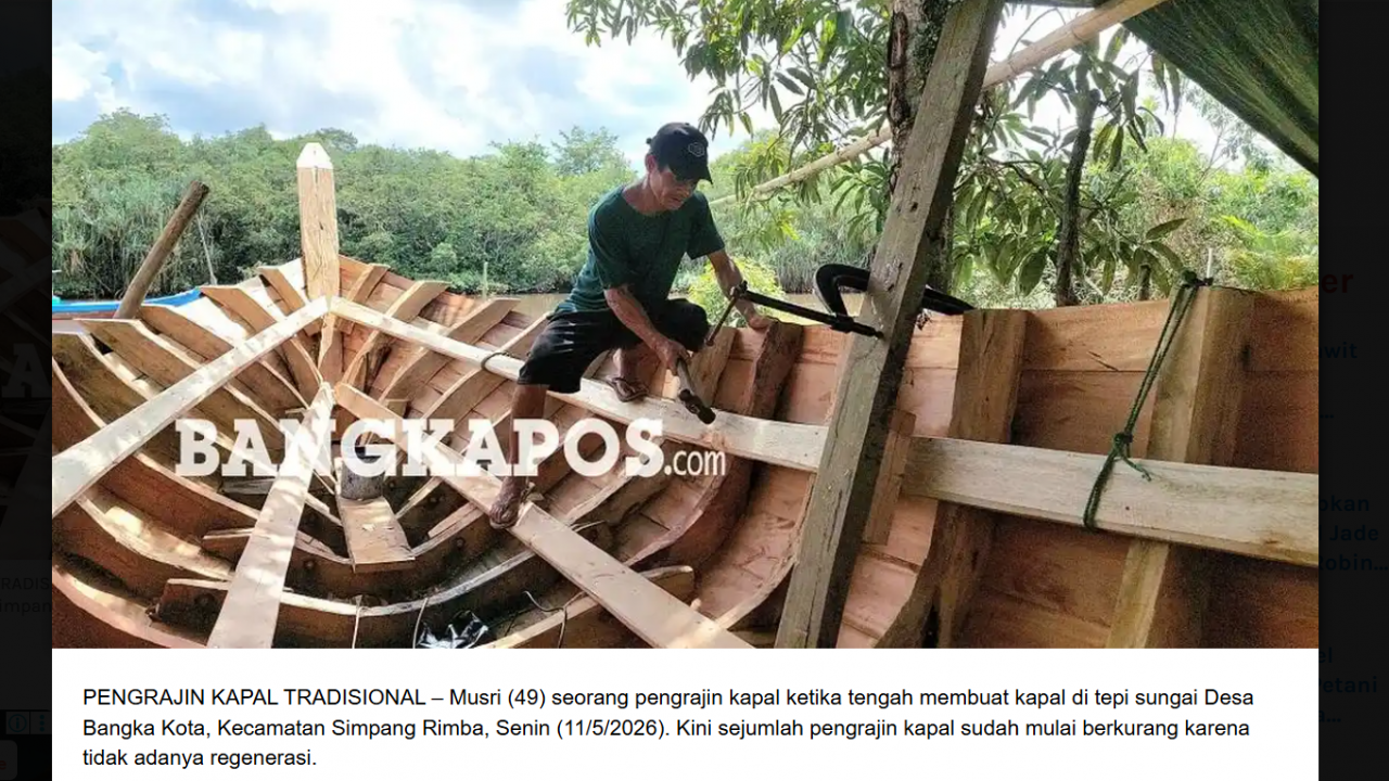 Pengrajin Kapal Desa Bangka Kota