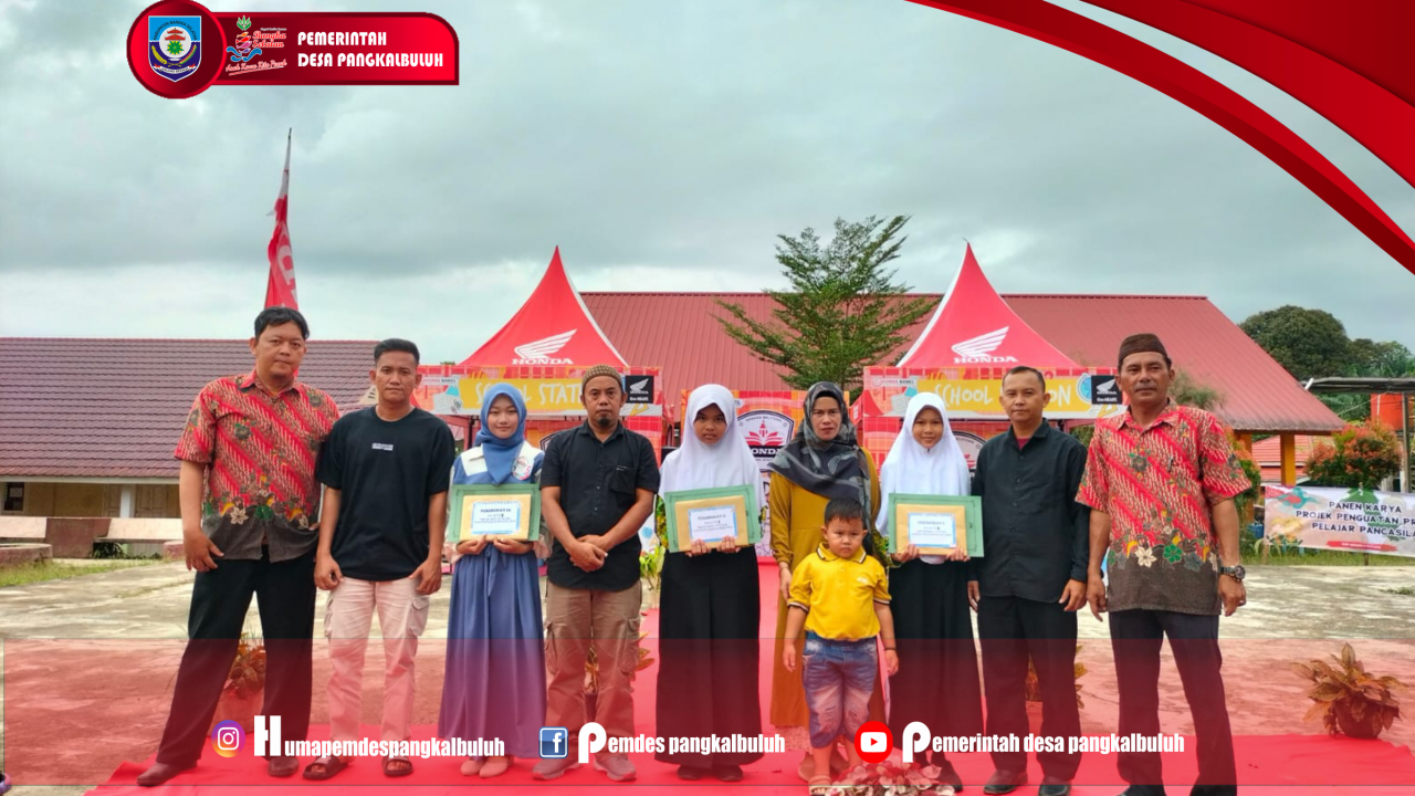 Kaur Perencanaan Desa Pangkal Buluh Hadiri Acara Perpisahan SMP Negeri 2 Payung