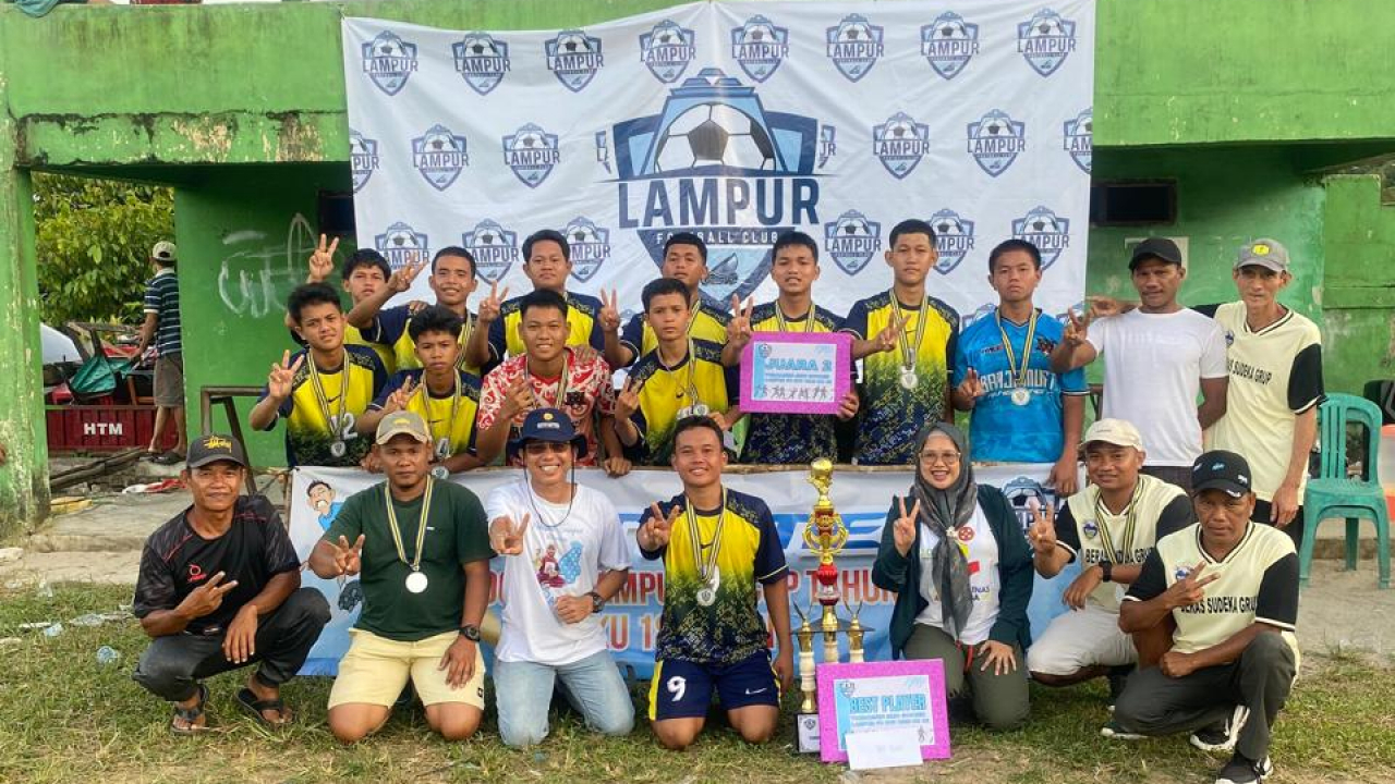 Desa Ranggung Borong Juara 2 di Turnamen Mini Soccer U18