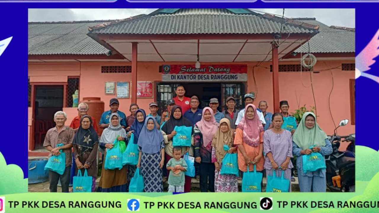 TP PKK Bangka Selatan Santuni Lansia Desa Ranggung