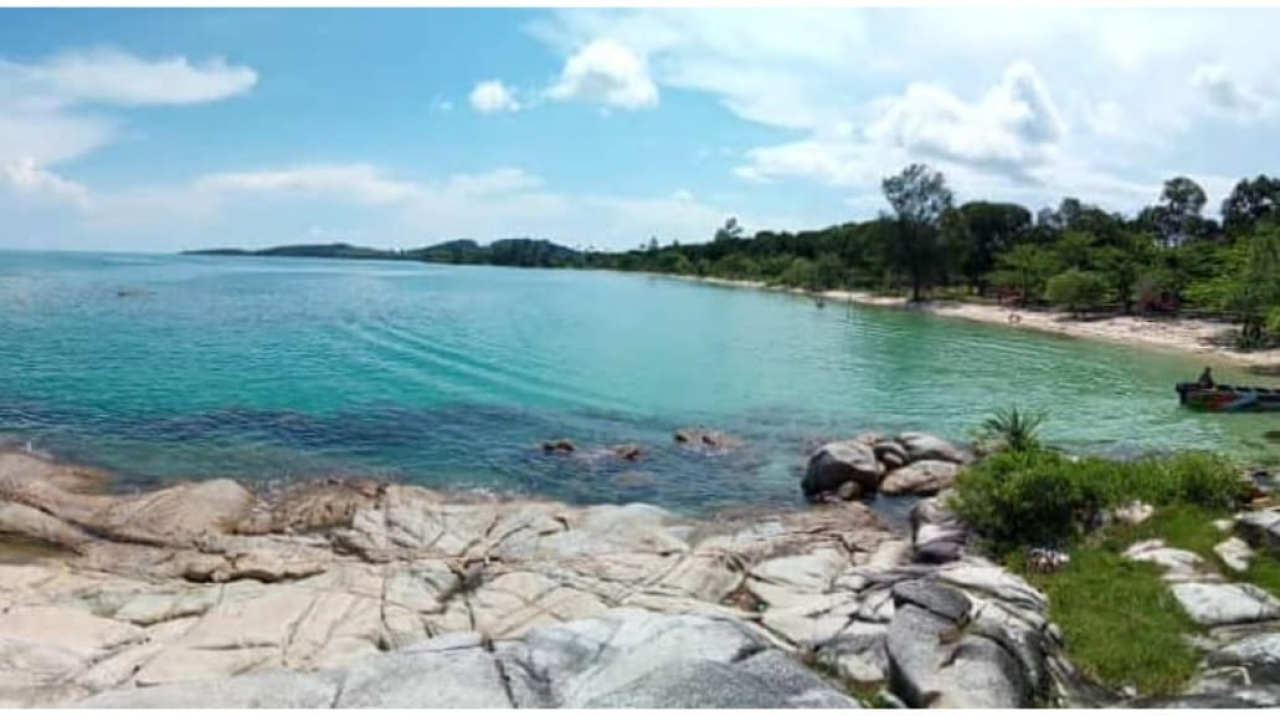Wisata Pantai Tanjung Kerasak Desa Pasir Putih