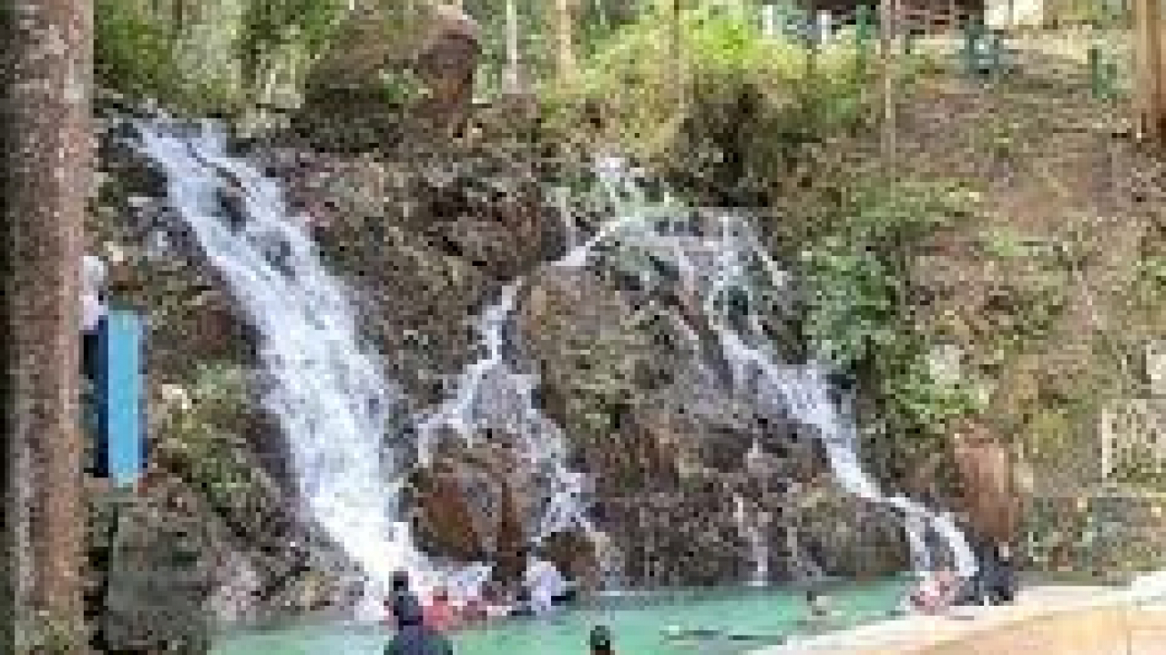 Air Terjun Pongkar