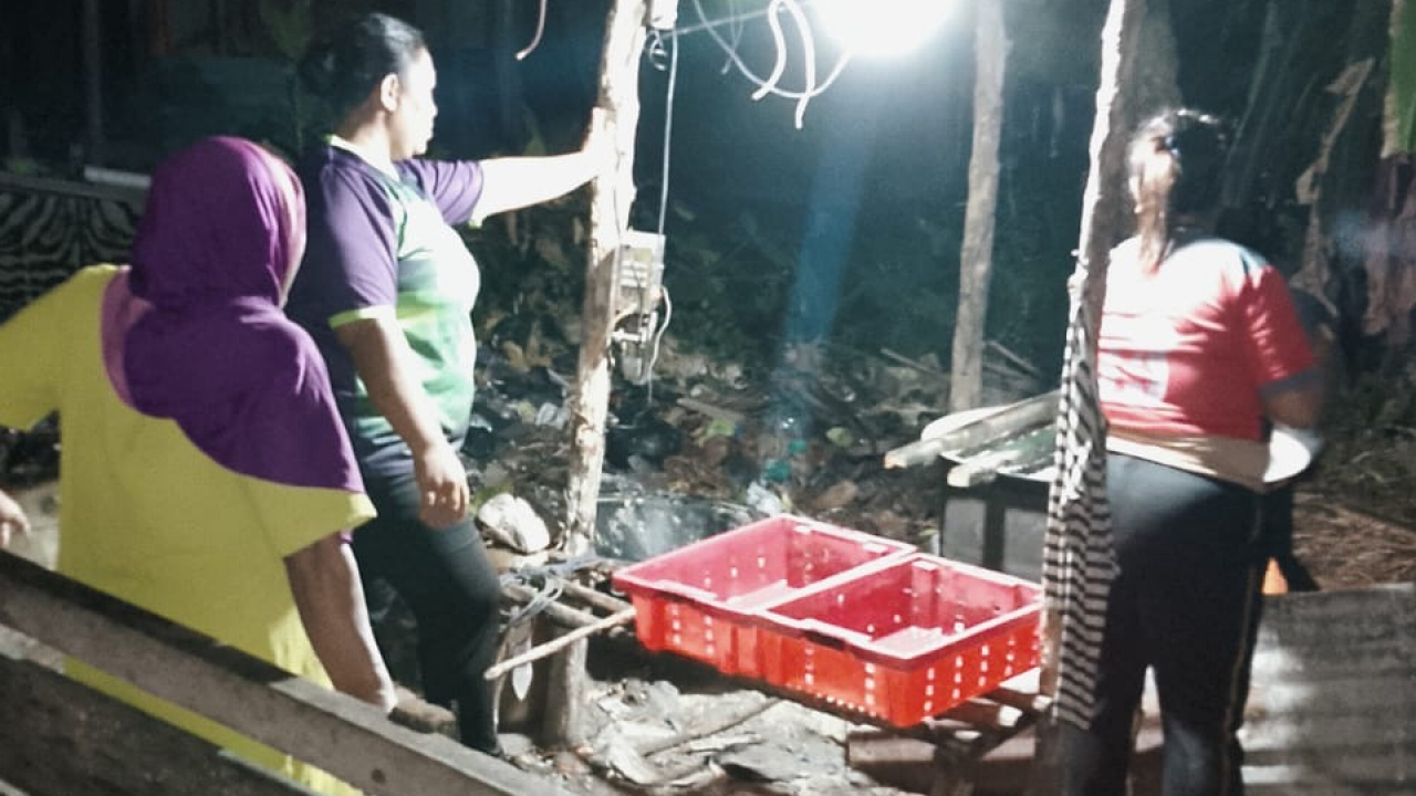 Menjemput Rezeki di Batas Negeri: Kisah Nelayan Bilis Desa Teluk Buton Natuna"