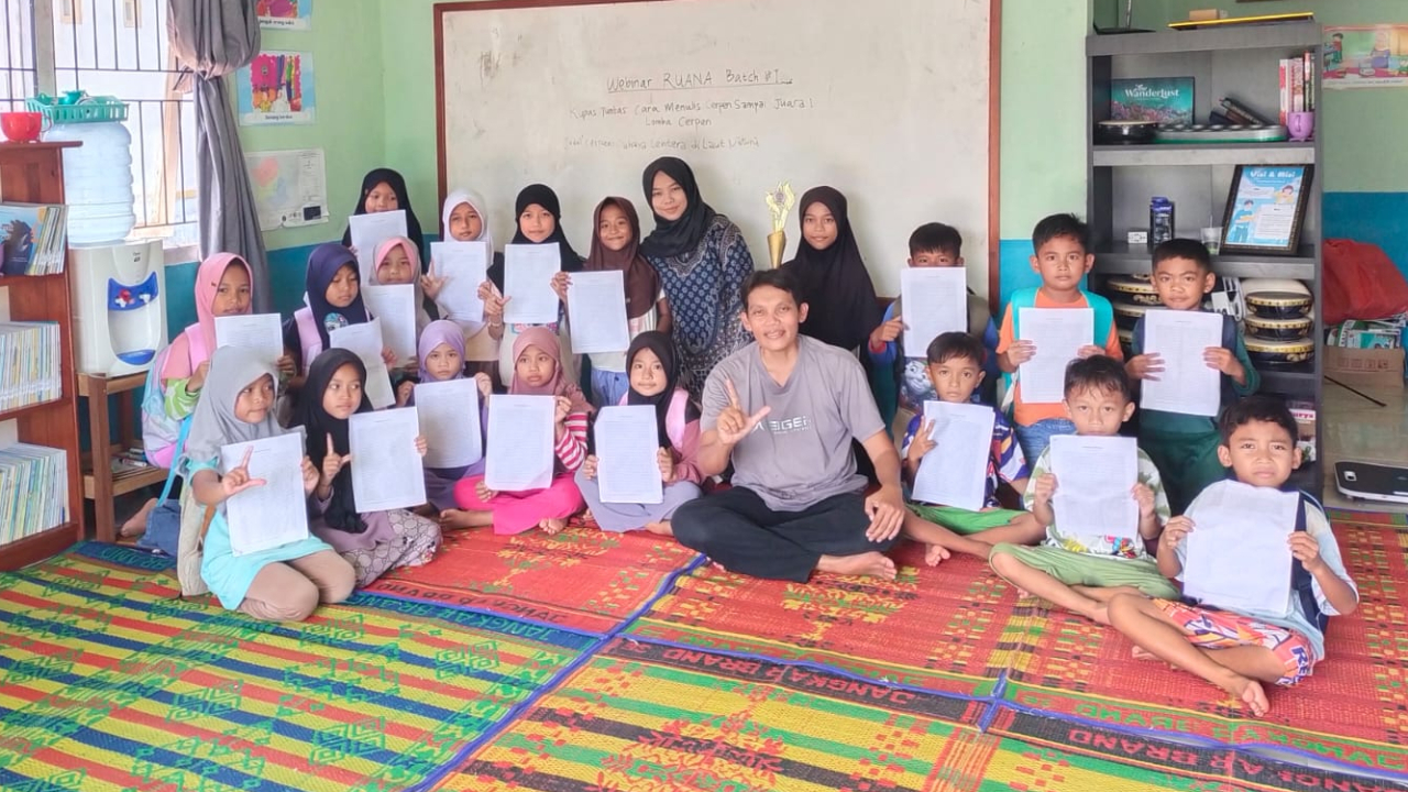 Perpustakaan Rona niscala mengadakan webinar RUANA(Ruang Literasi Anak) Batch #1