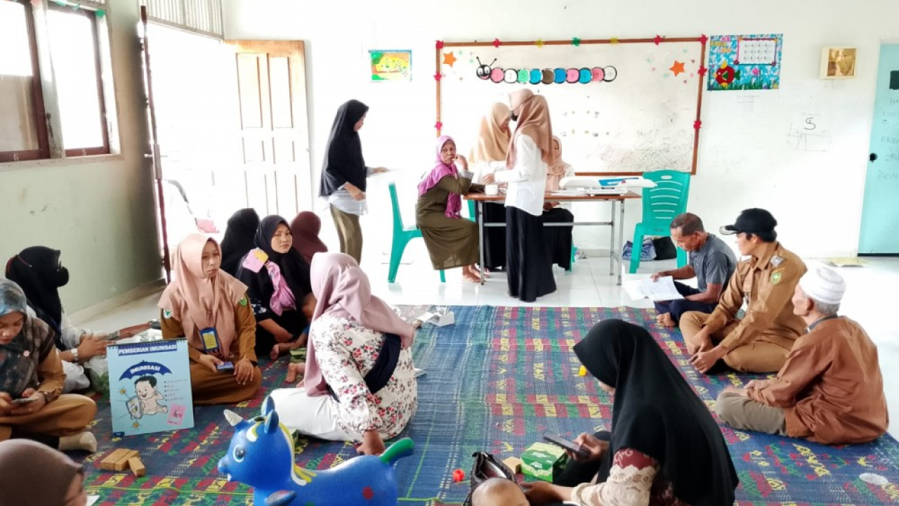 PERDANA! Posyandu Holistik Integrasi Desa Air Lengit
