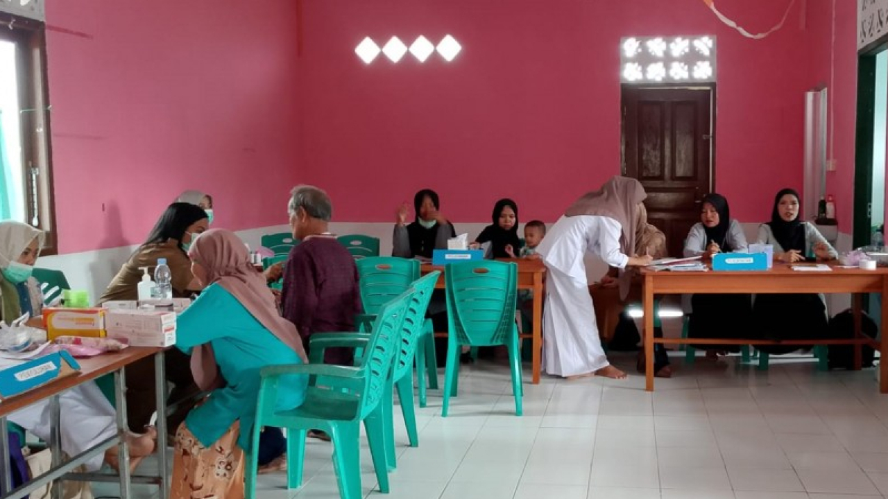 POSYANDU BULAN FEBRUARI RW 2