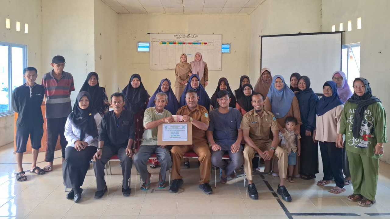 DESA ULU MARAS SALURKAN BANTUAN BLT-DD BULAN AGUSTUS TAHUN 2025 KEPADA 28 KPM