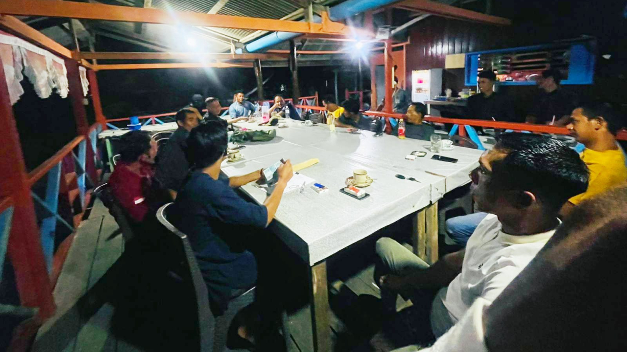 Ngopi Bareng: Pejabat Desa Batu Berapit Bahas Masa Depan