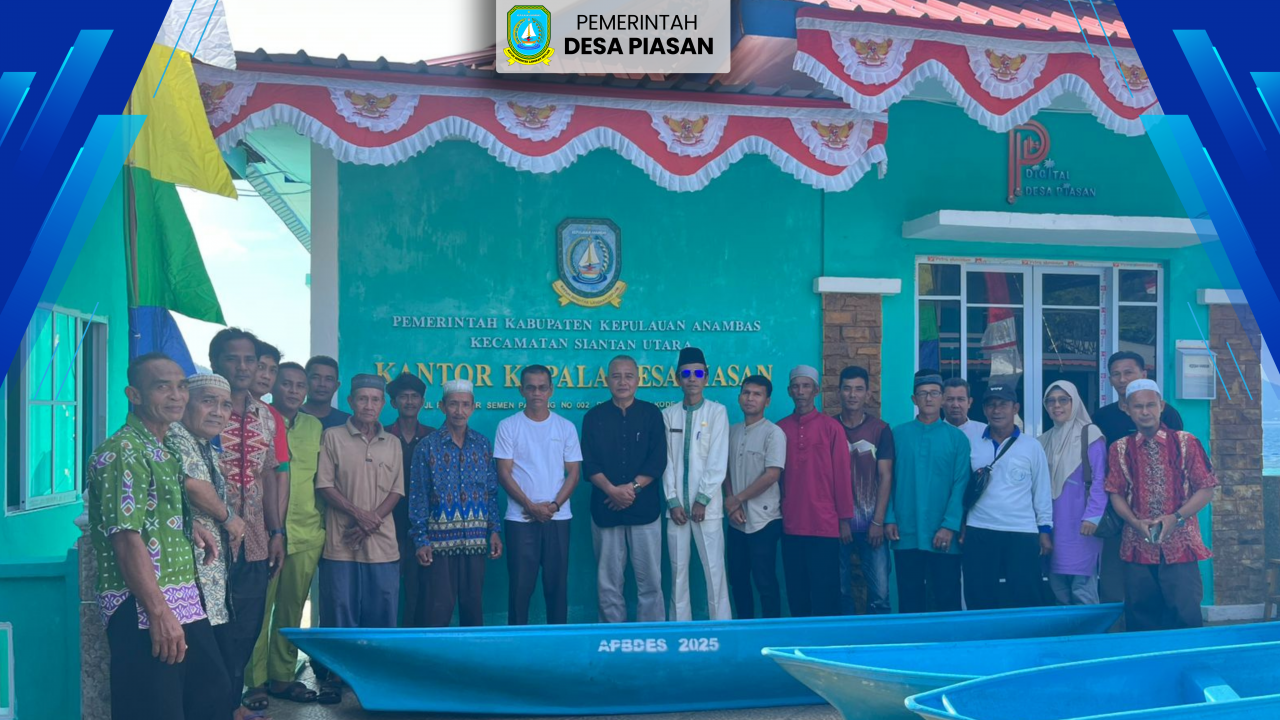 PEMERINTAH DESA PIASAN SALURKAN BANTUAN JONGKONG UNTUK 8 KPM NELAYAN