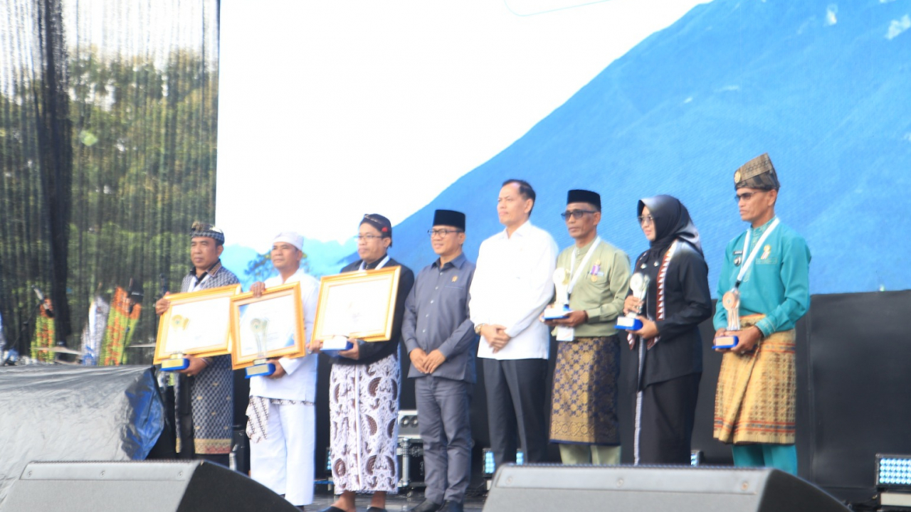 Kepala Desa Piasan Hadiri Peringatan Hari Desa Nasional 2026 di Boyolali, Raih Juara Harapan 3 Nasional Kategori Desa Digital