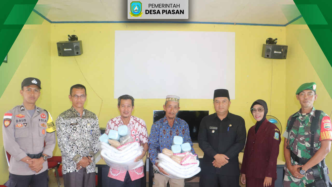 Pemerintah Desa Piasan Serahkan Bantuan Babul Akhirat ke Masjid Asy-Syakirin dan Masjid Al-Munawwarah