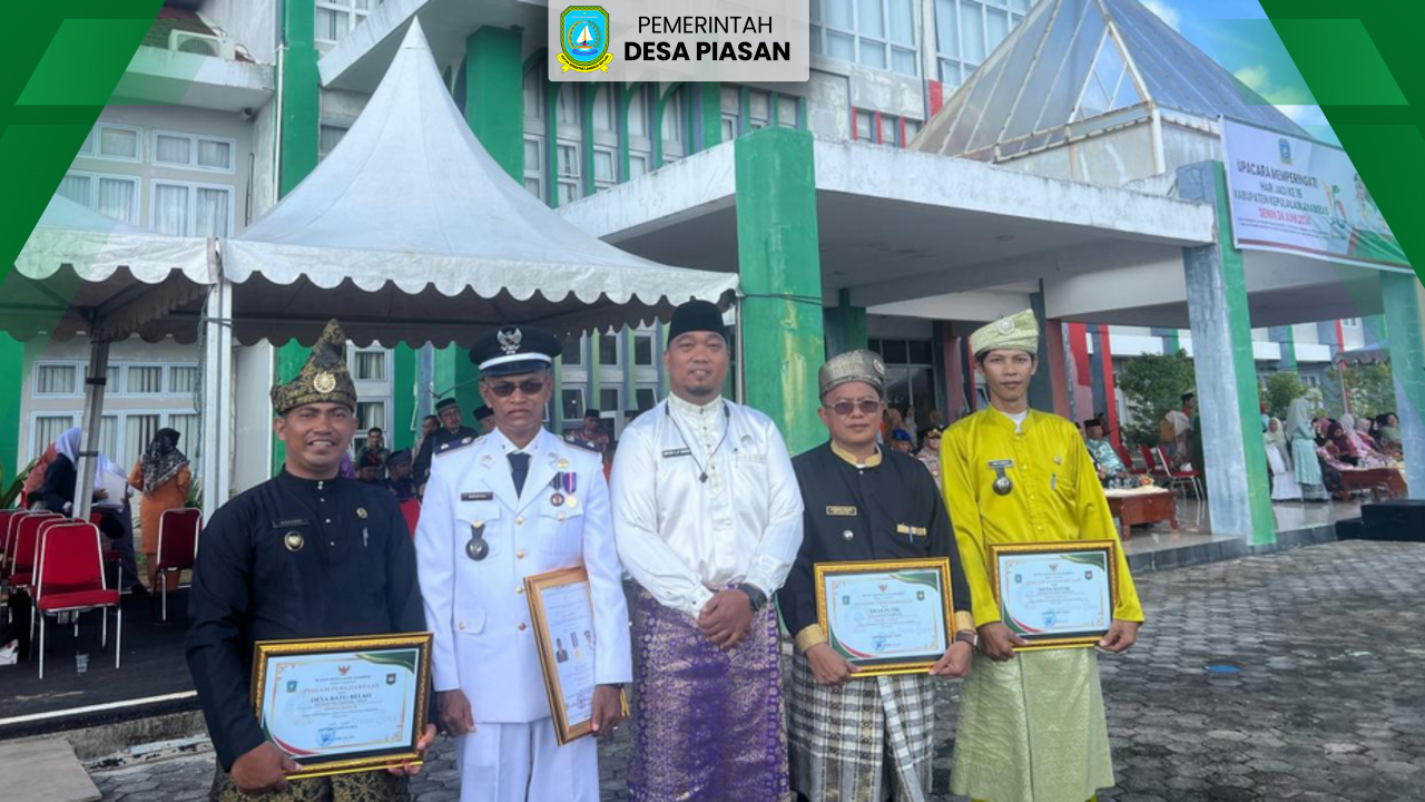 KEPALA DESA PIASAN BERSAMA PARA KEPALA DESA LAINNYA MERIAHKAN HARI JADI HARI JADI KABUPATEN KEPULAUAN ANAMBAS KE-16 DENGAN PRESTASI GEMILANG