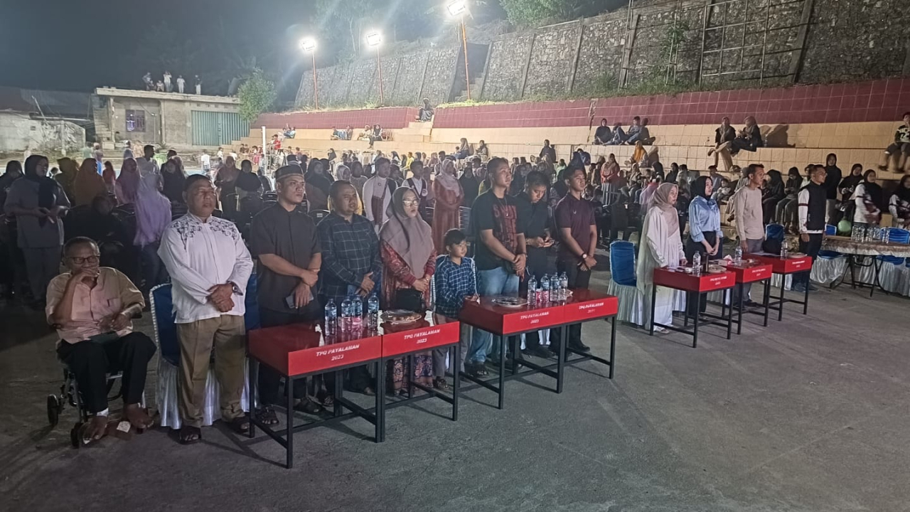 Acara Malam Penutupan Kegiatan HUT RI Ke - 81 serta pembagian Hadiah Lomba Berlangsung Khidmat dan Meriah