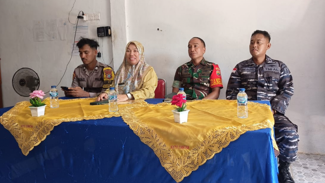 Rapat Finalisasi dalam Rangka HUT RI Ke -80 di Kecamatan Kute Siantan