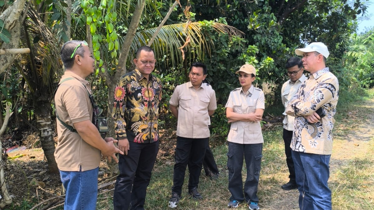 Kunjungan Kerja Anggota DPR RI ke Koperasi Desa Merah Putih Desa Waru
