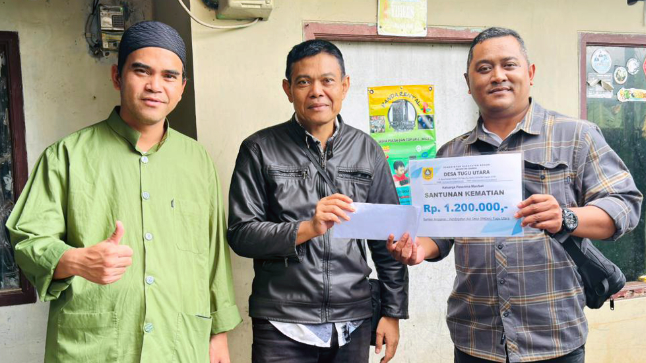 Pemdes Tugu Utara Salurkan Santunan Kematian bagi Warga Terdampak Musibah