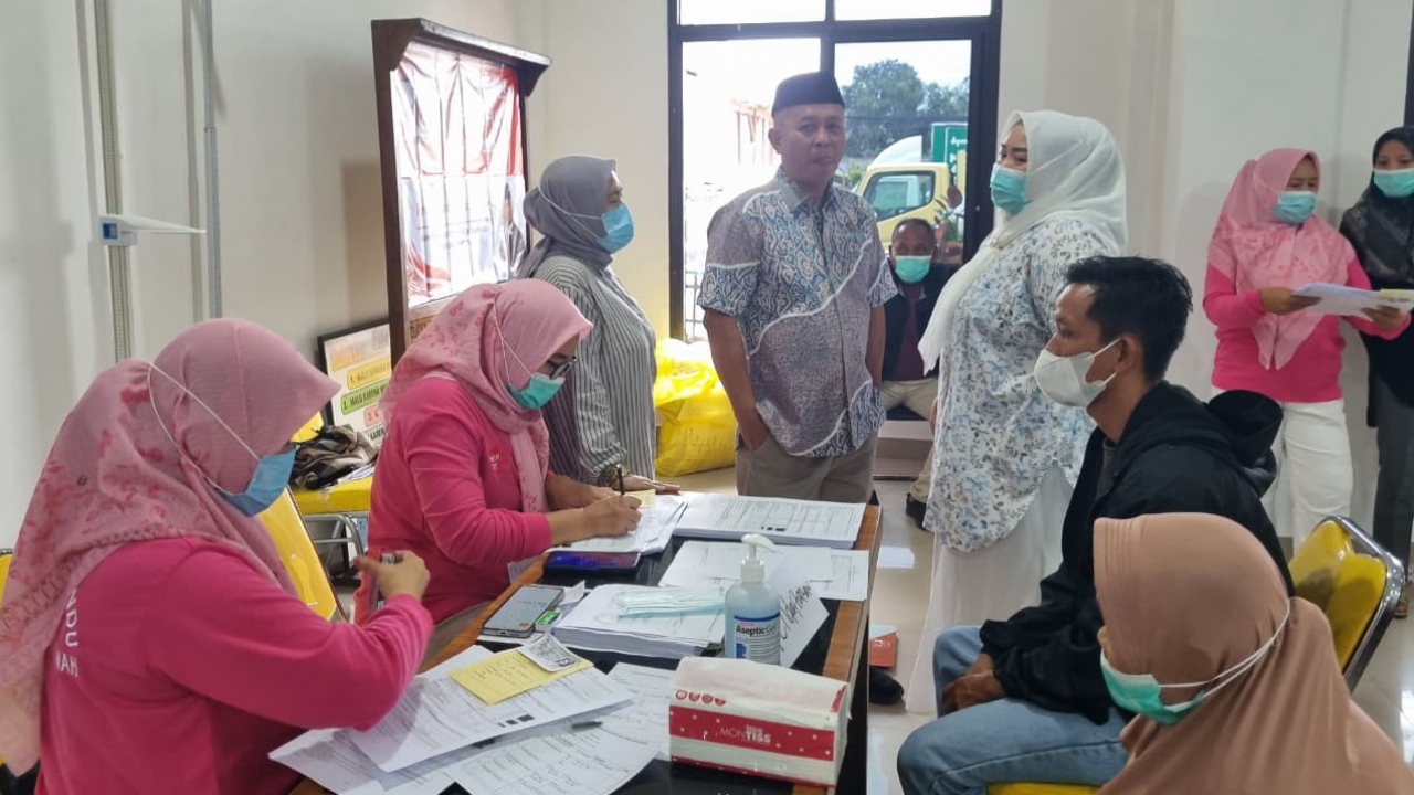 Cek Kesehatan Gratis dan Skrining TBC di Desa Sukamanah