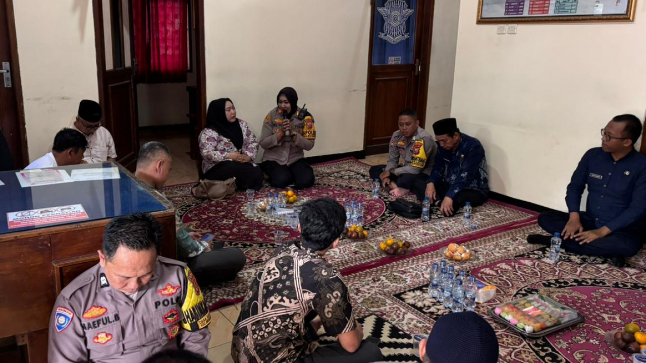 Perkuat Sinergitas, Kades Sukamanah Irmayani, S.H. gelar Syukuran dan Doa Bersama Kapolsek